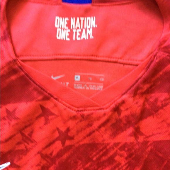 Nike USA women’s soccer Jersey exclusive product. - Picture 2 of 7